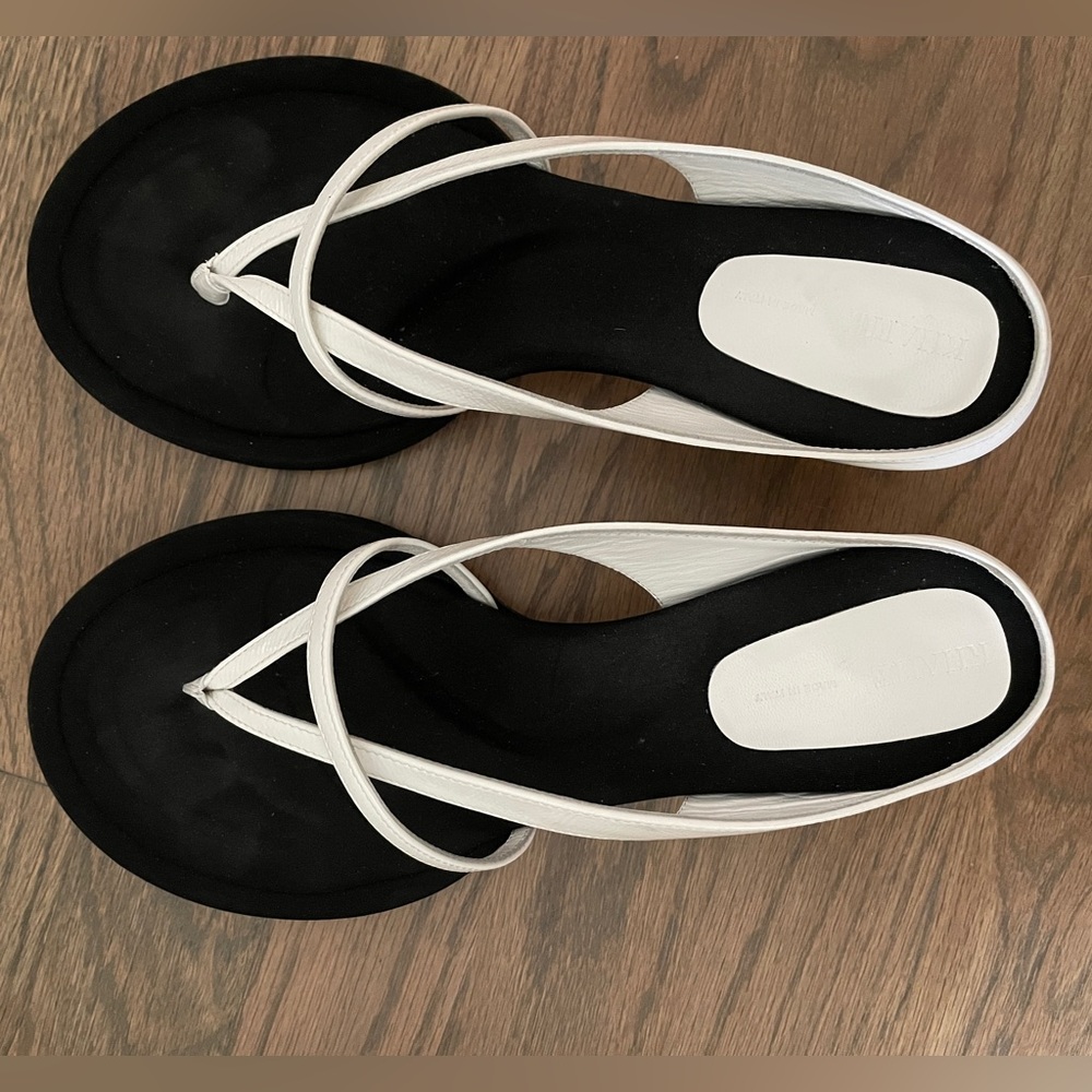 Khaite white/black Monroe sandal size 38 with original branded box and dust bag